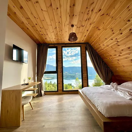 山林小屋 A-frame Belvedere *